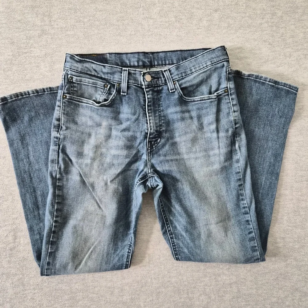 Levis 541 Athletic Taper Men Jeans 34x32 Medium Wash Blue Denim Stretch 541-0011